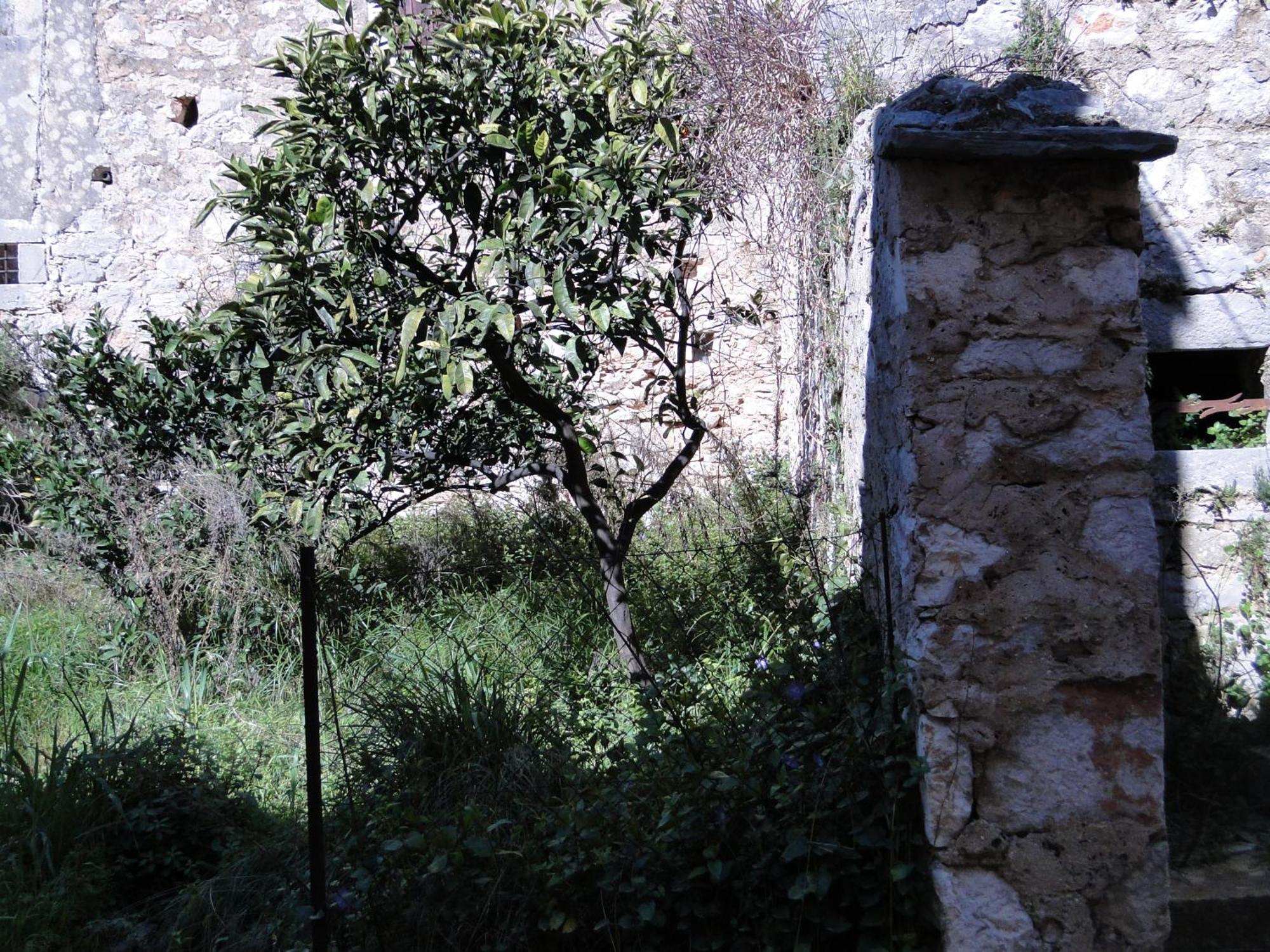 Heritage Apartments Kyra & Fox In Pitve, Hvar Buitenkant foto
